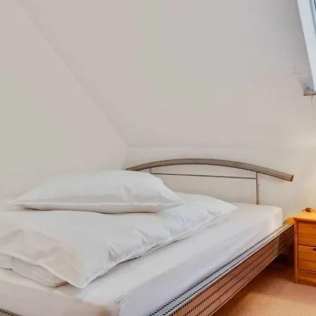 Beautiful With Balcony Holiday home